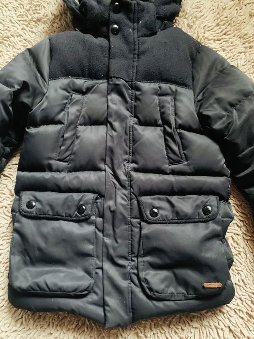 Куртка , пуховик, пальто с капюшоном чёрный зима , 116 рост, Zara