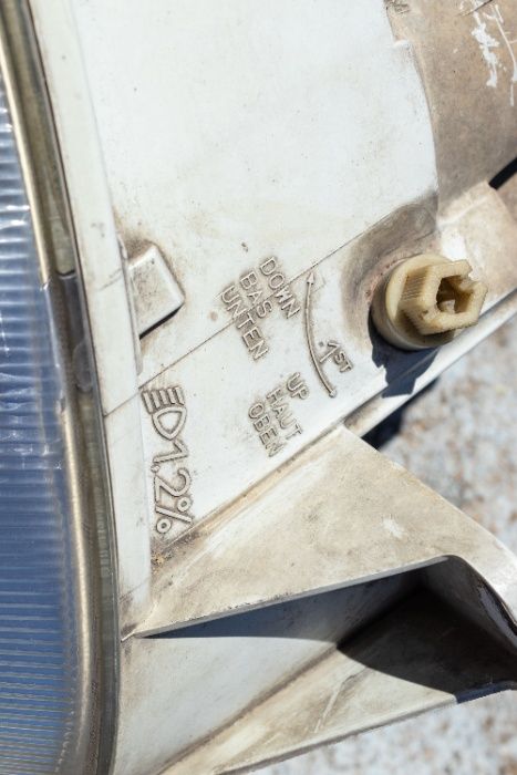 Faróis Frontais Originais Ford Escort VI Mk6