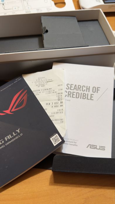 ASUS ROG Ally Z1 Extreme – 1TB SSD