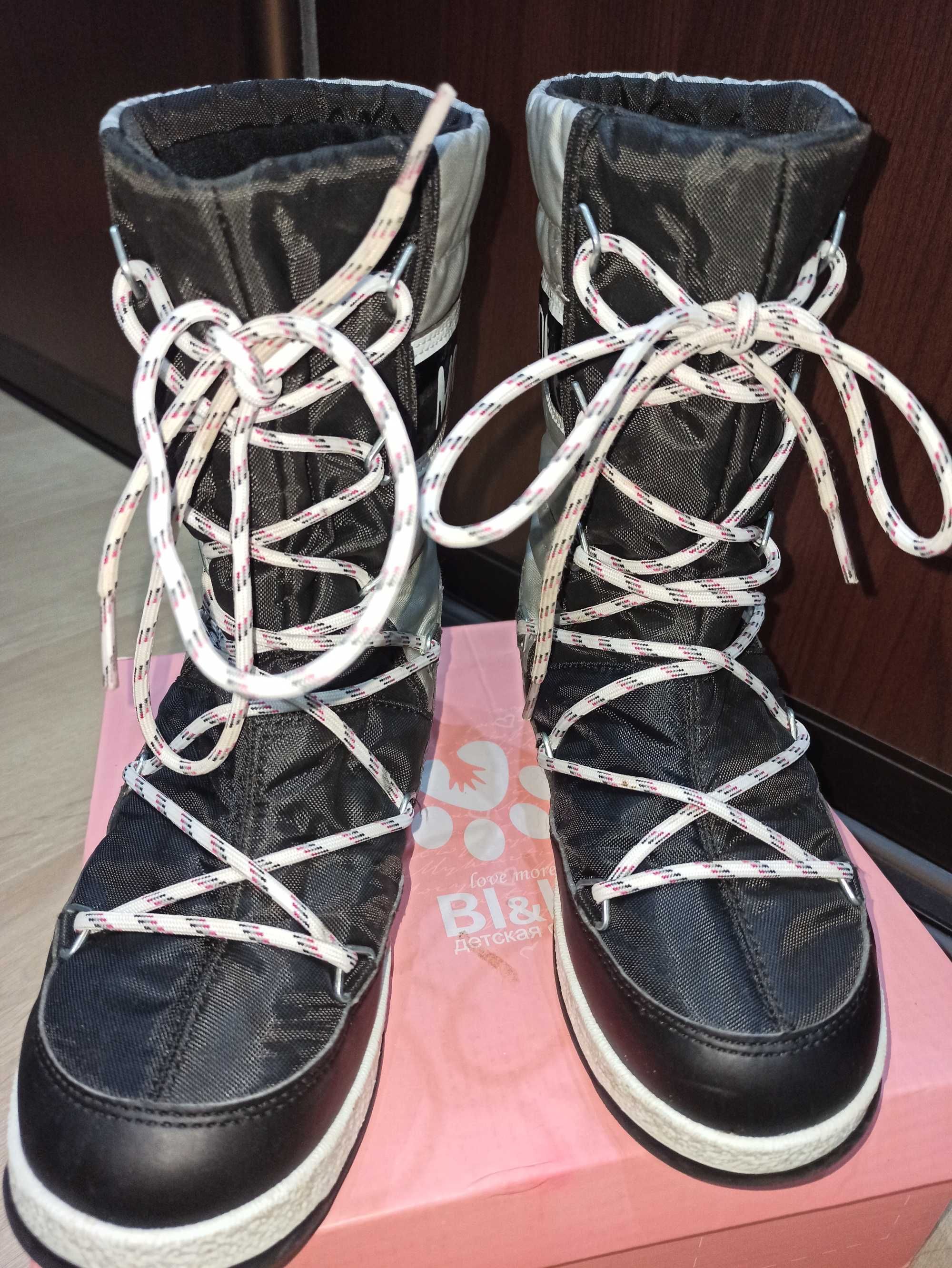 Сапоги детские Moonboots размер 36