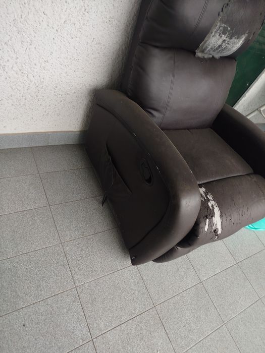 Cadeira de massagens preta