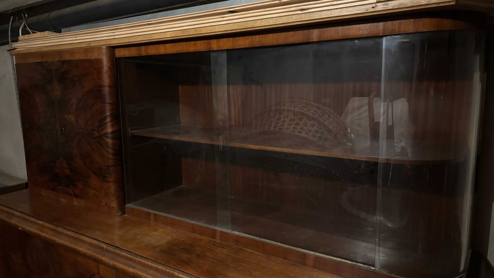 Wyjątkowy kredens oraz komoda Art Deco, fornir orzechowy, początki XXw