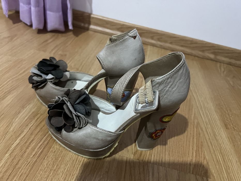 Sandalias de flores
