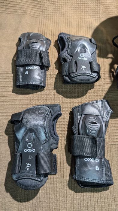 Patins em linha OXELO  - tamanho 42.5 +  proteções de pulso + bolsa