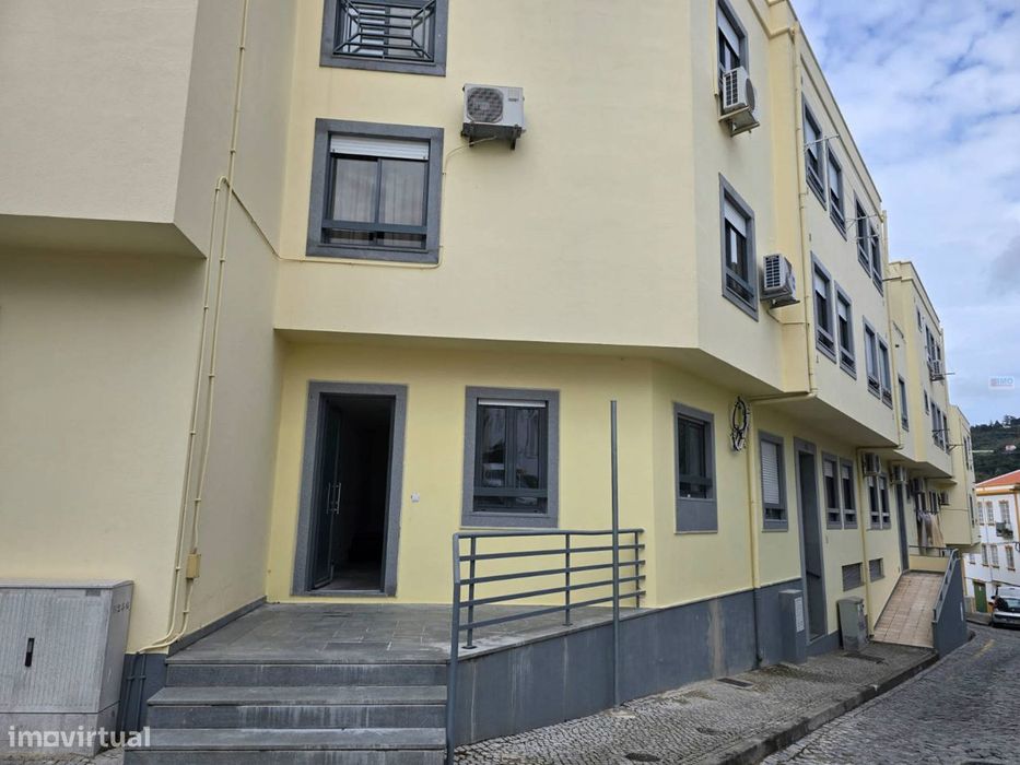 Lugar de Garagem - Parqueamentos - Centro de Portalegre