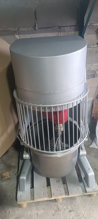 Продам кремовзбивну машину МВ 35