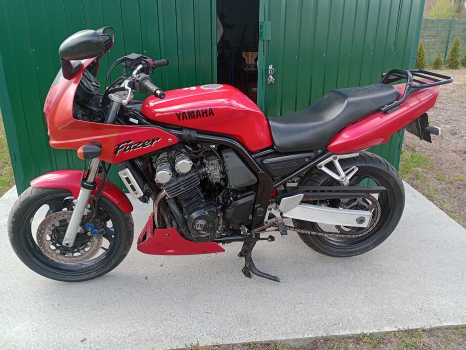 Yamaha Fazer 600