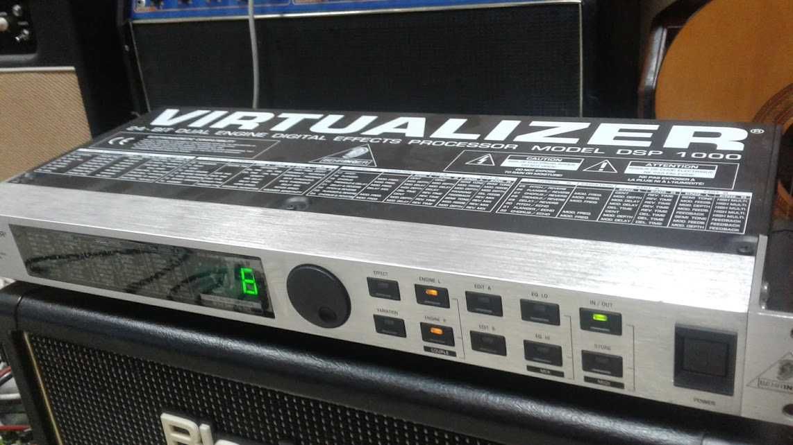 Продам процессор Behringer Virtualizer DSP 1000p.В отличном состоянии.