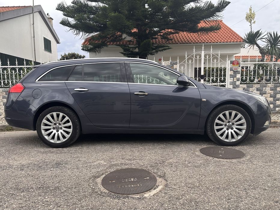 Opel insignia sports tourer 2.0 cdti 160cv Full extras