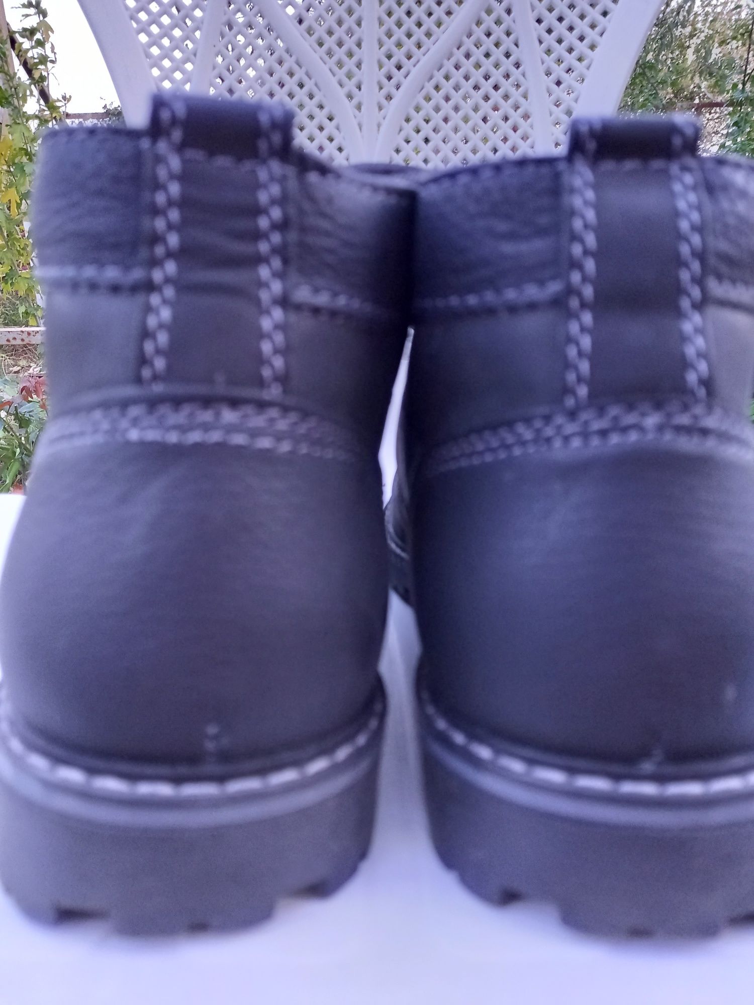 Кожаные зимние мужские ботинки 44 размер.