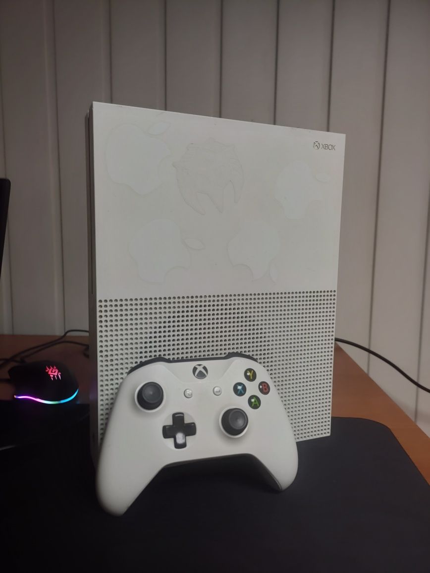 Консоль Xbox One S 500GB