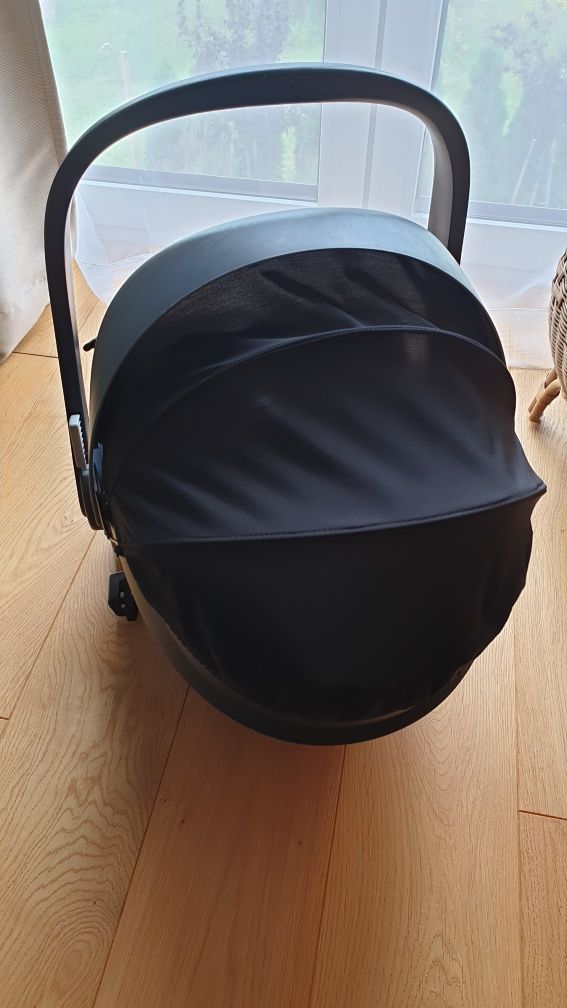 2 foteliki z adapterami Fotelik be safe xLander 0 13 miesiecy