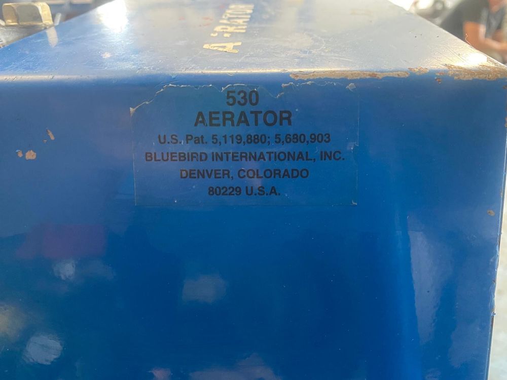 Wertykulator aerator  spalinowy  rurkowy Bluebird