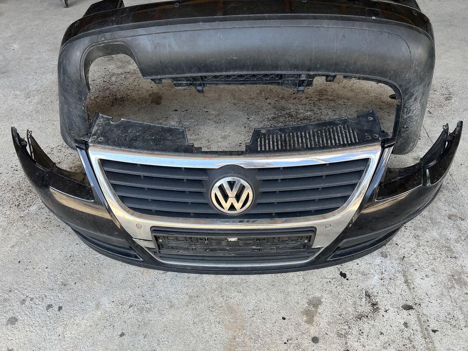 Бампер решотка Volkswagen Passat b6 Пассат б 6