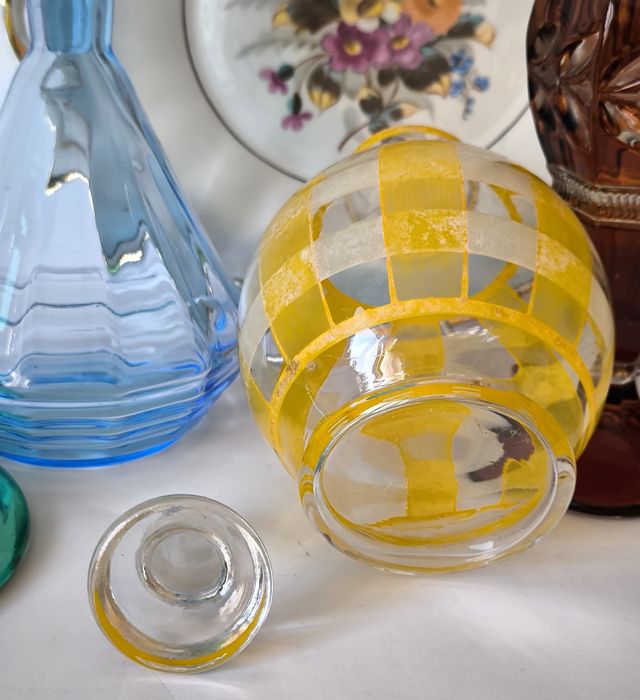 Karafka piękne stare szkło