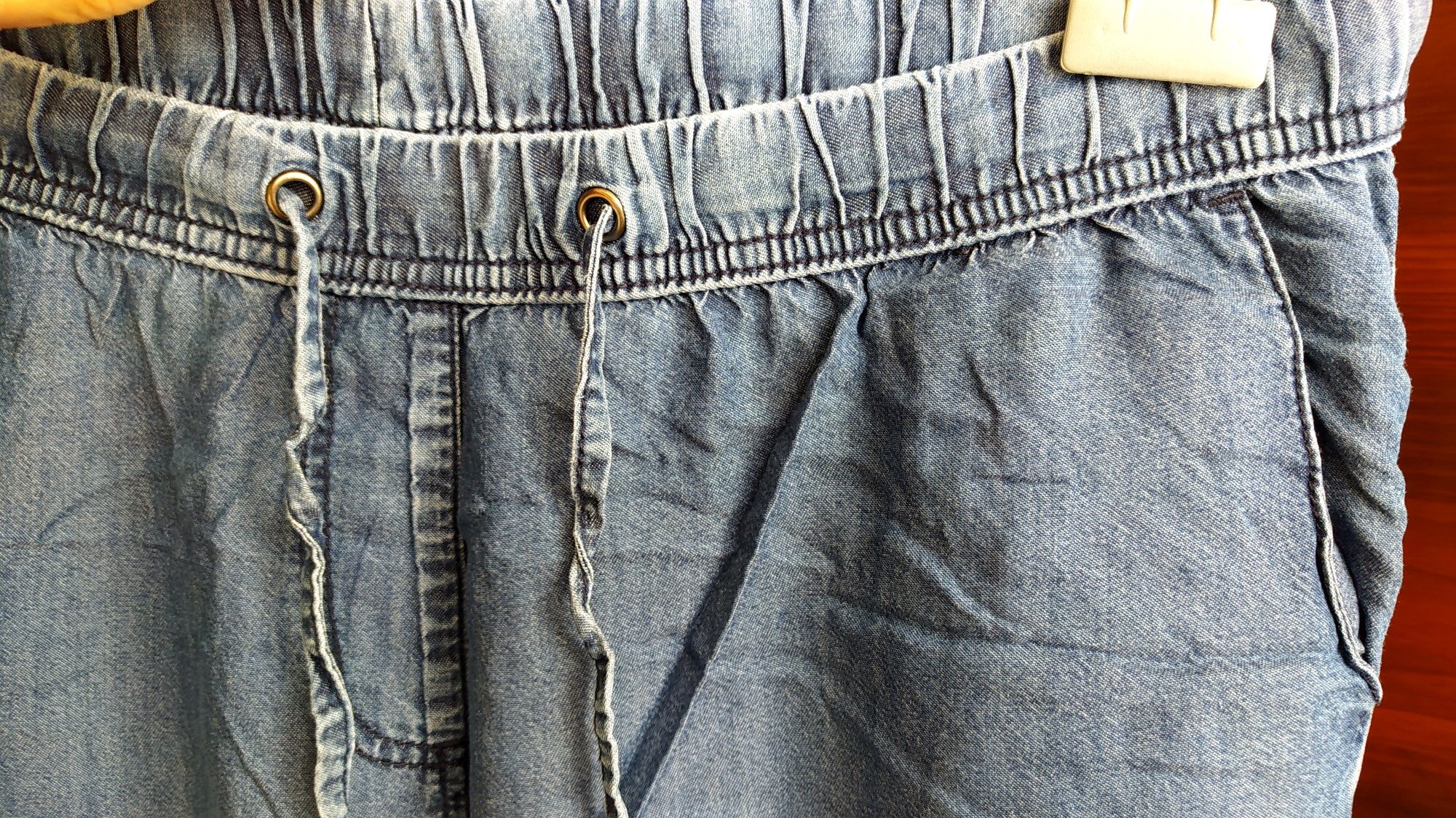 Spodnie rozm 44 , cieniutki ala jeans
