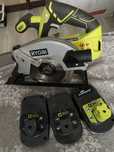 RYOBI Pilarka Tarczowa + Akumulator