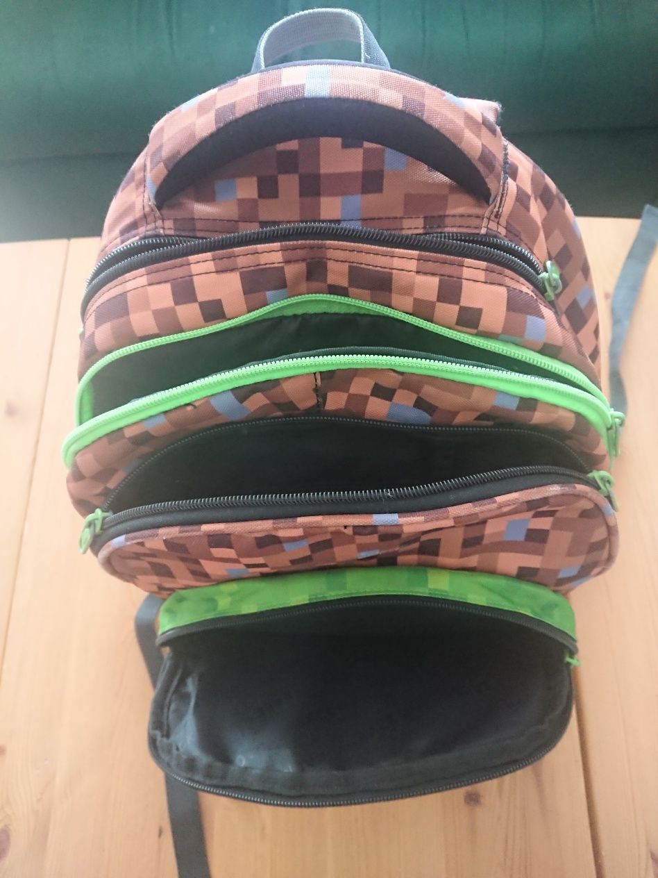 Plecak szkolny Back UP MINECRAFT Dirt.