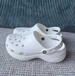 Klapki damskie Crocs Classic Platform r. 41-42, 10 NOWE Białe