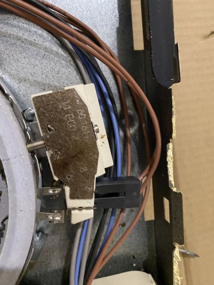 Варочная поверхность electrolux ehf16240xk