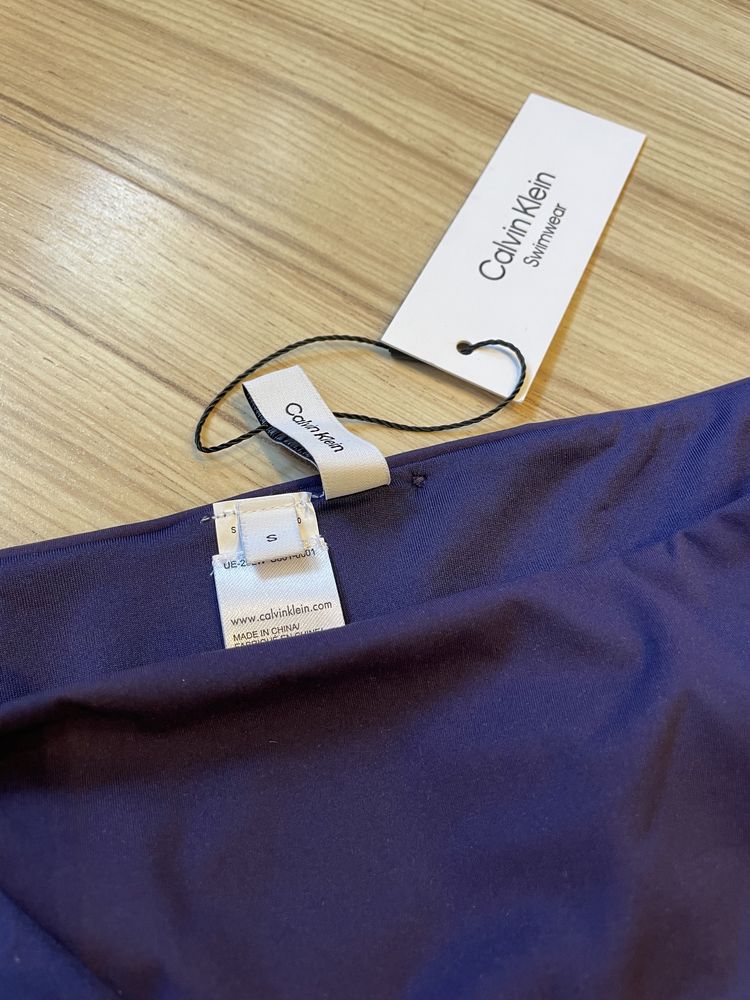 Calvin Klein / S / fioletowy, nowe z metką / majtki, dół od kostiumu