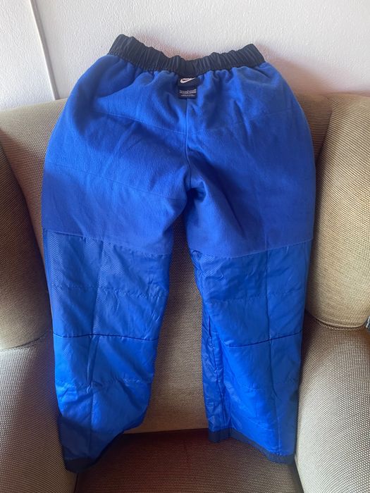 Calça Nike novas