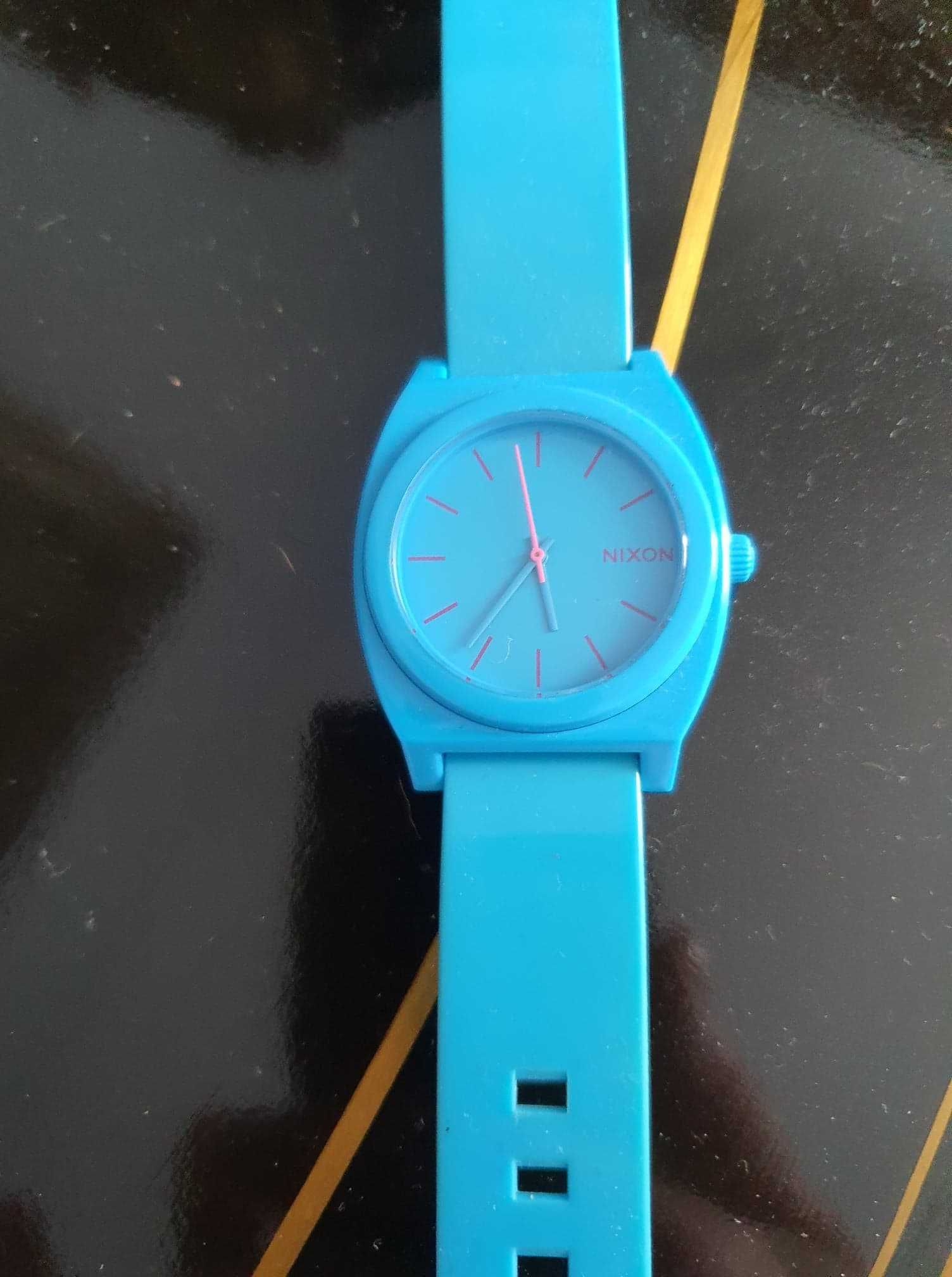 NIXON The Time Teller P 100 M Polycarbonate JAPAN