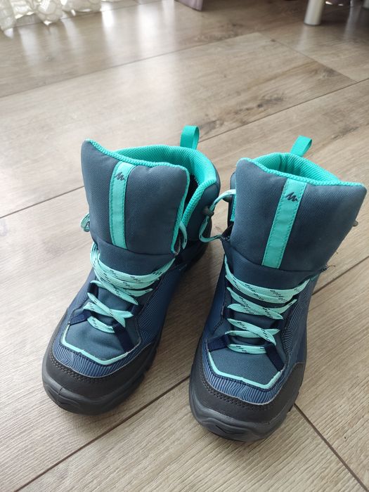 Черевики, кросівки, трекінгові, французької фірми QUECHUA 37 розмір