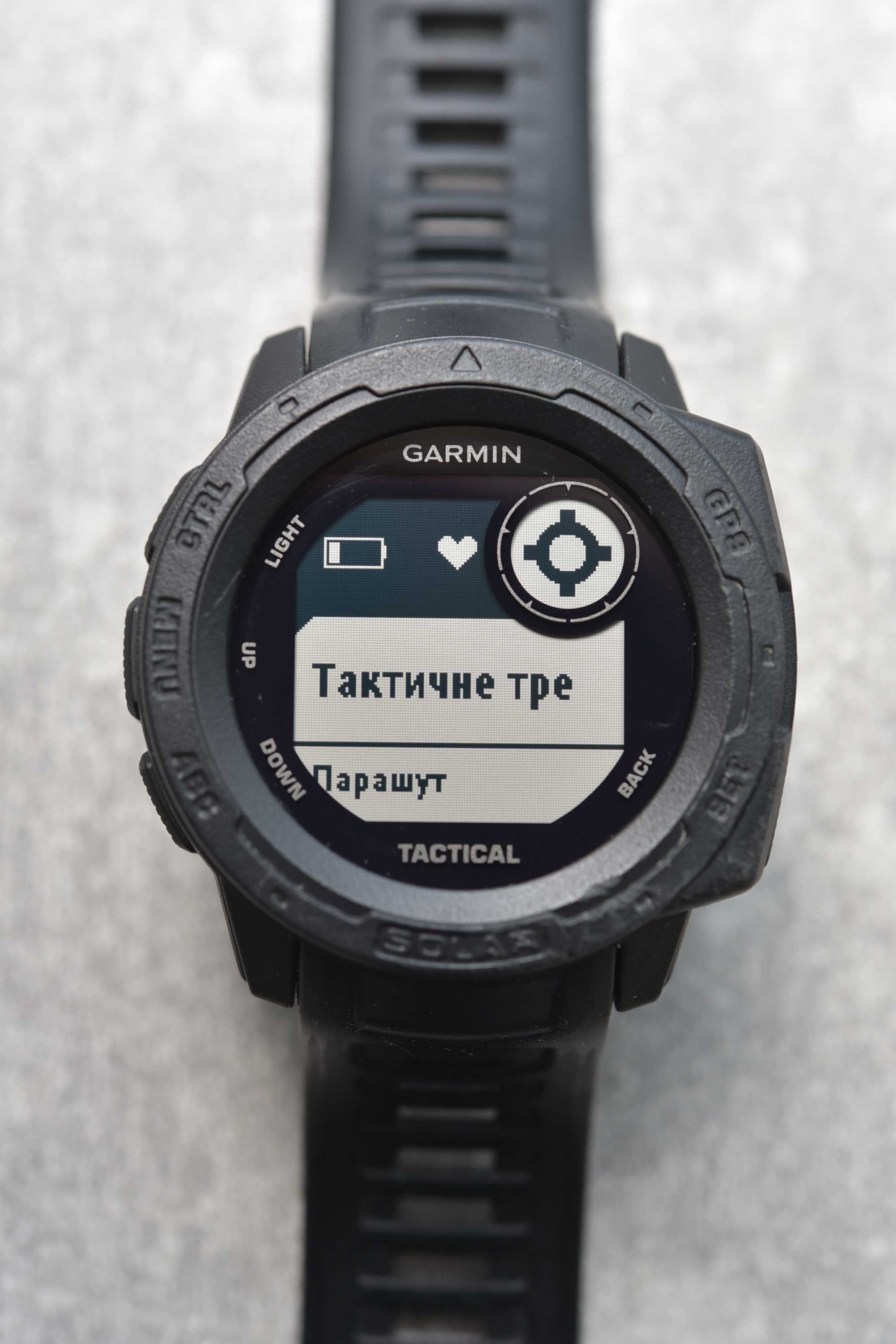 Instinct Tactical Solar чорний колір колір gps, компас