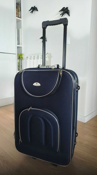 Mala de viagem em muito bom estado