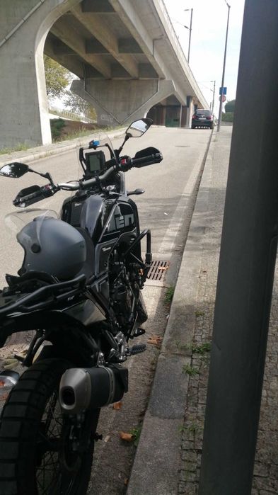 Vendo tenere 700 toda de origem 10.000km