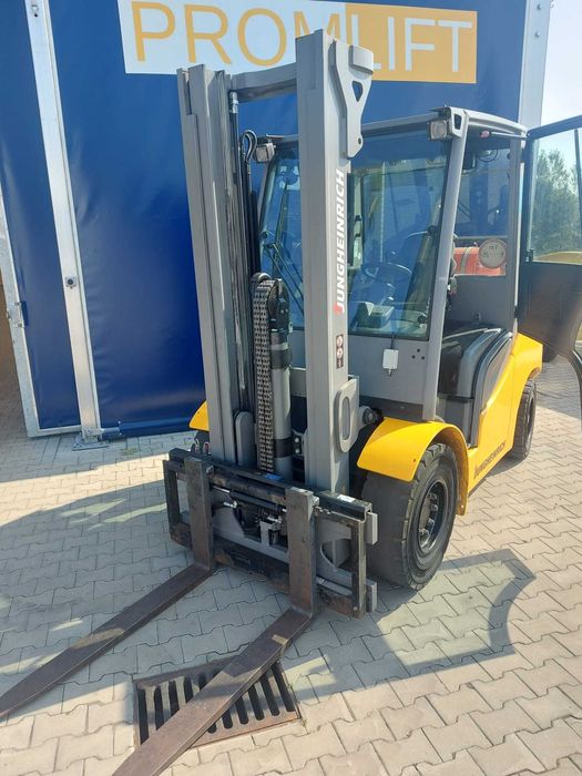 Wózek widłowy JUNGHEINRICH TFG S50s, 5000kg, WOLNY SKOK, Sztaplarka