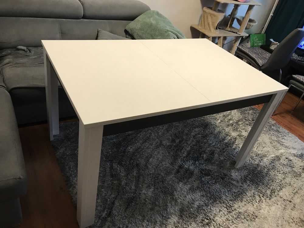 Stół rozkładany drewniany 135/86 cm