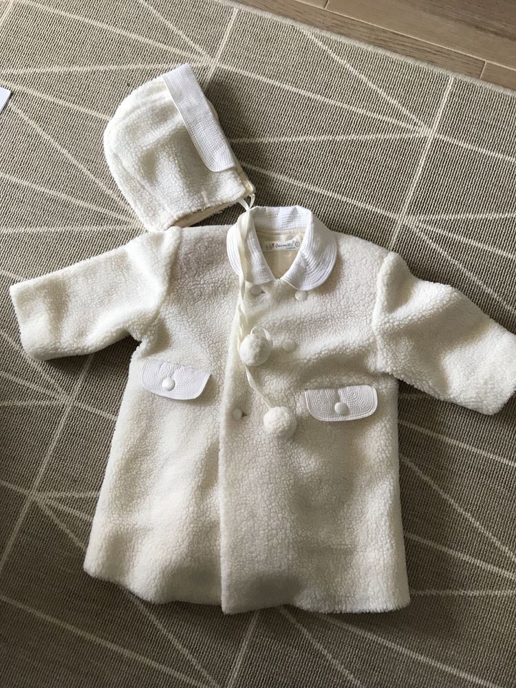 Roupa de bebé: fato vestido e casaco de inverno