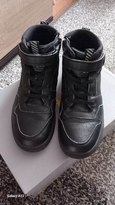 Buty sportowe adidasy chłopięce cool club r.39