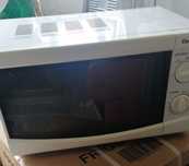 Microondas 700W e acessórios