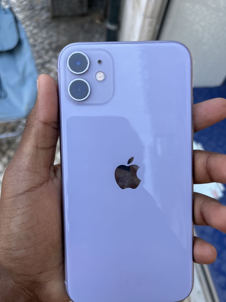 Iphone 11 em bom estado
