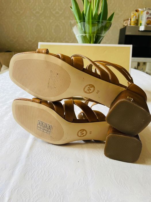 босоножки Michael Kors