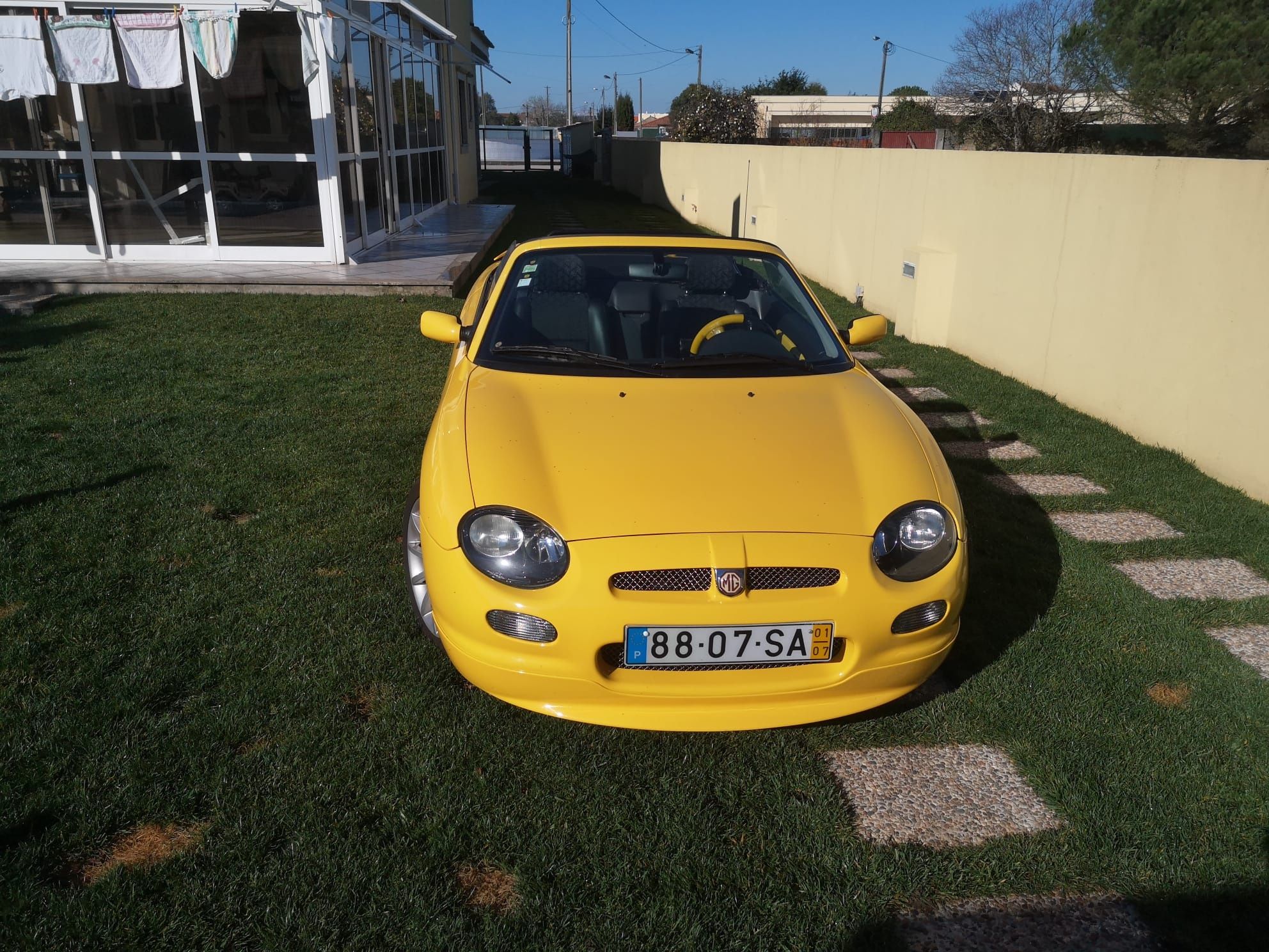 MG Trophy 160 de 2001