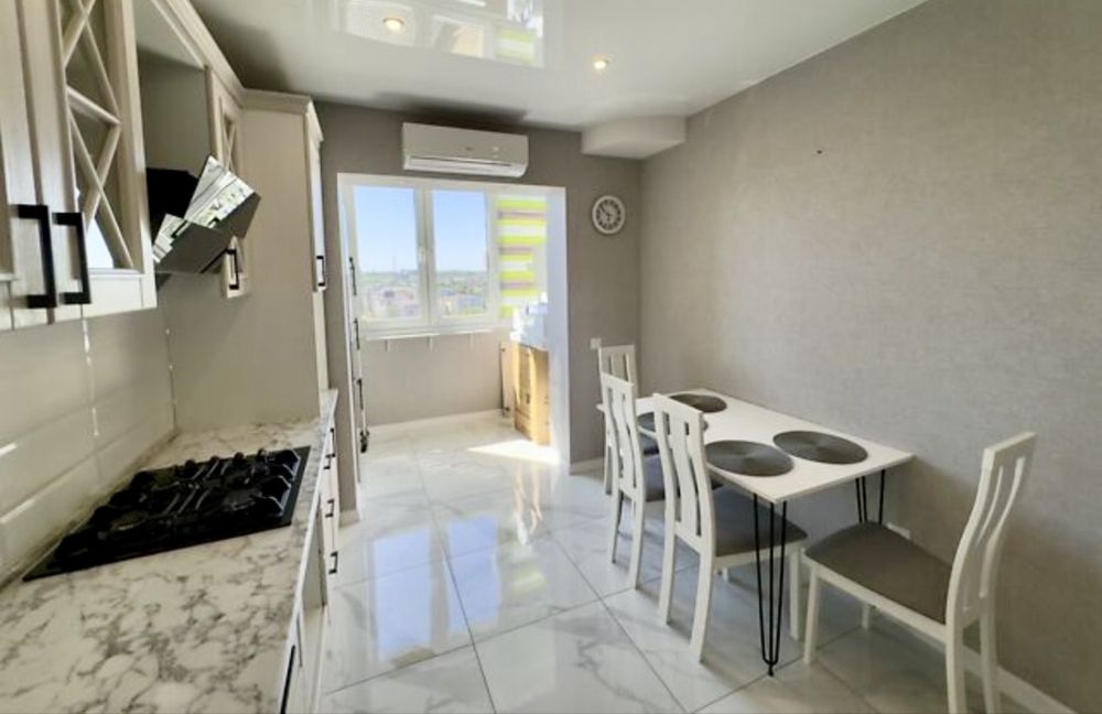 Продаж 2 кімнатної квартири  ЖК Потьомкінський, Центр.