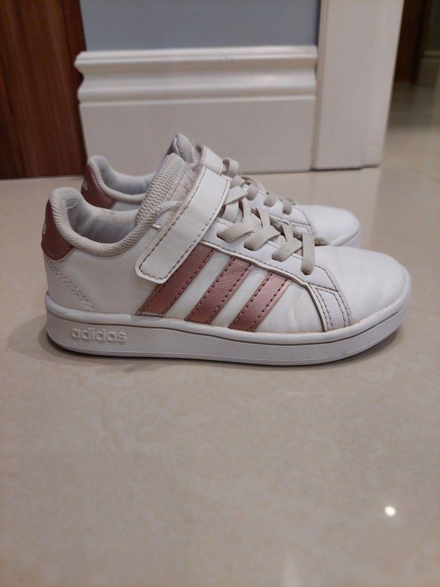 Buty Adidas r. 28