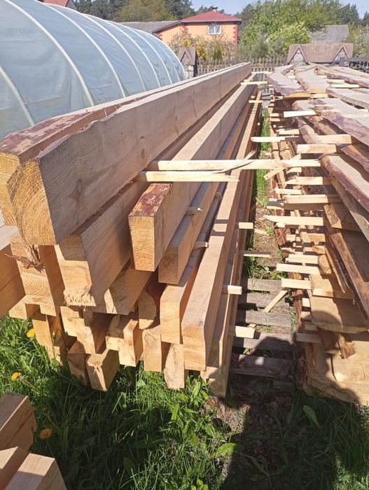 Krokwie sosnowe tarcica drzewo deski