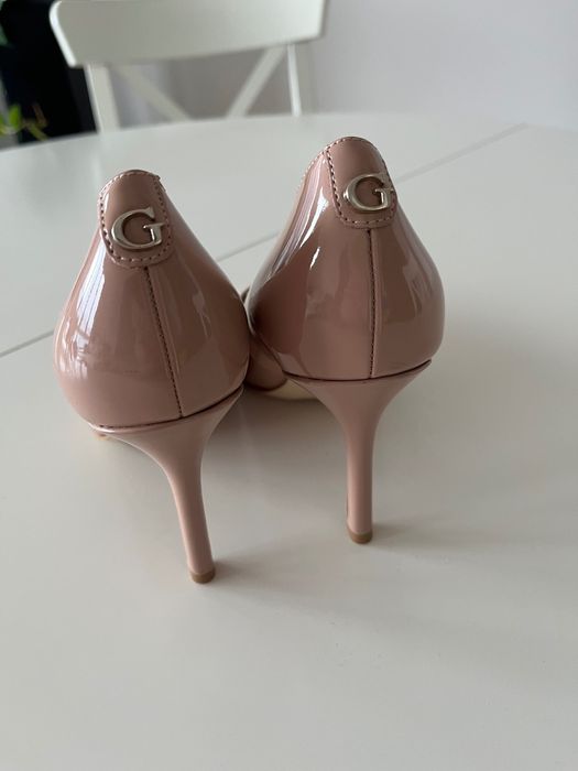 Szpilki Guess 37 Nowe