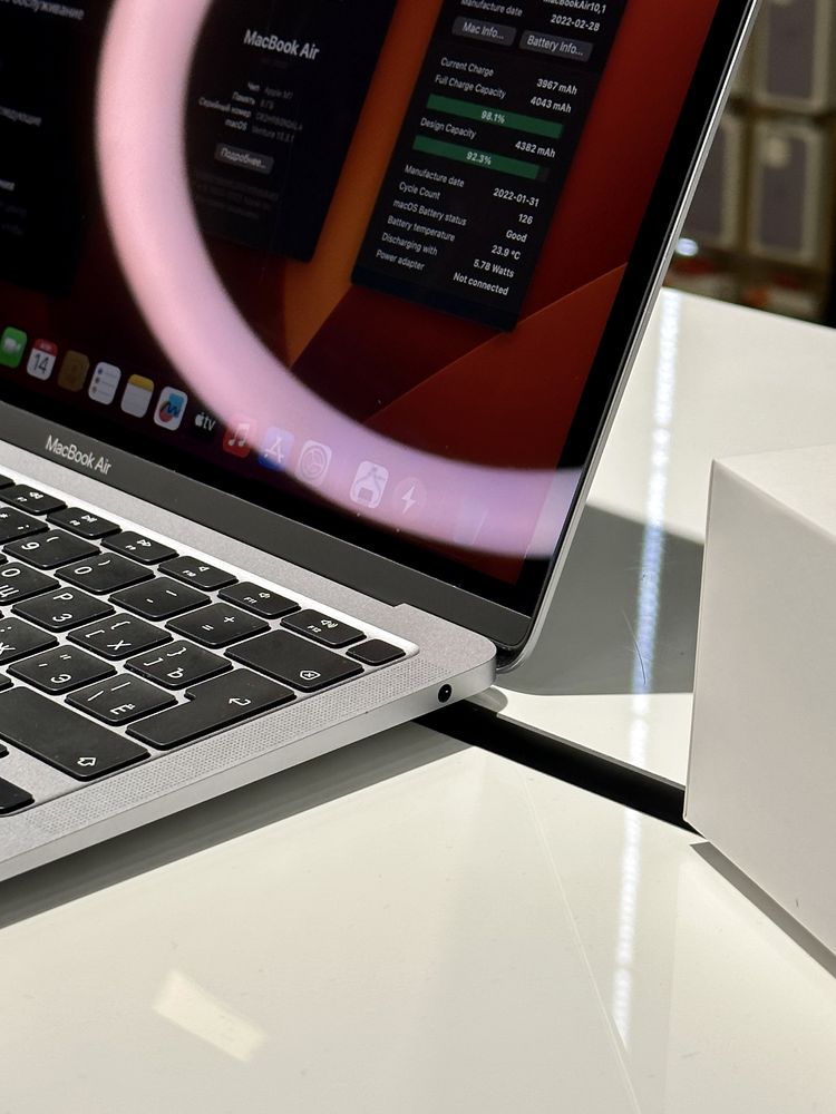 MacBook Air 13" 2020 M1 8/256Gb Space Gray (549$) Доставка