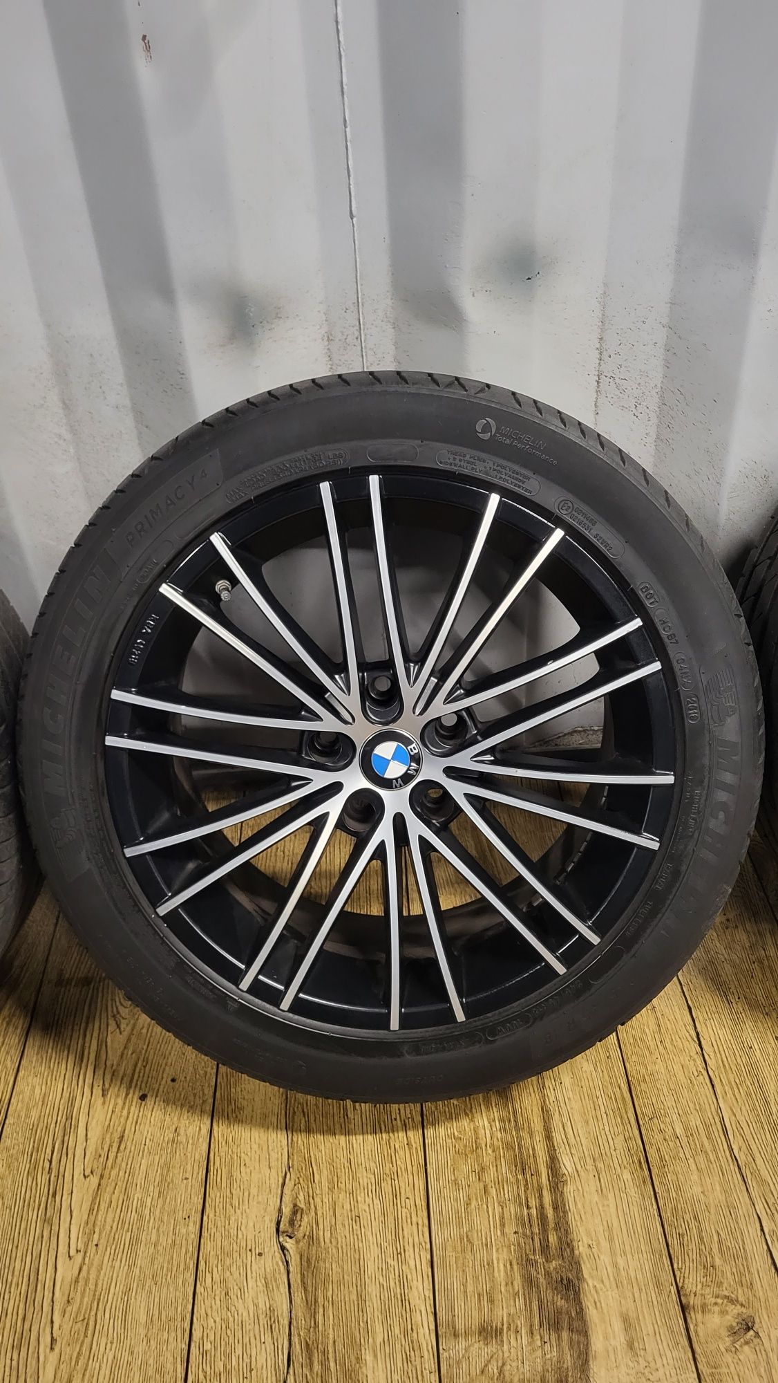 Felgi BMW 18" 5x120 z oponami 245/45 R18 5 F10 F11 E60 3 F30 F31 X1