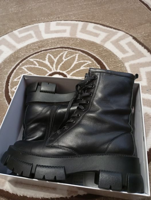 Зимові шкіряні ботиночки