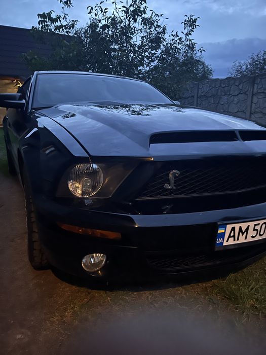 Продам Ford Mustang 4.0