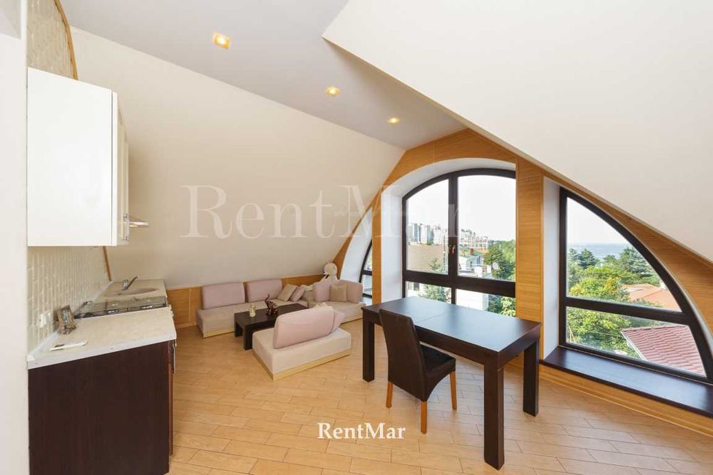 Новый дом 6 комнат подвал бассейн тихая Аркадия