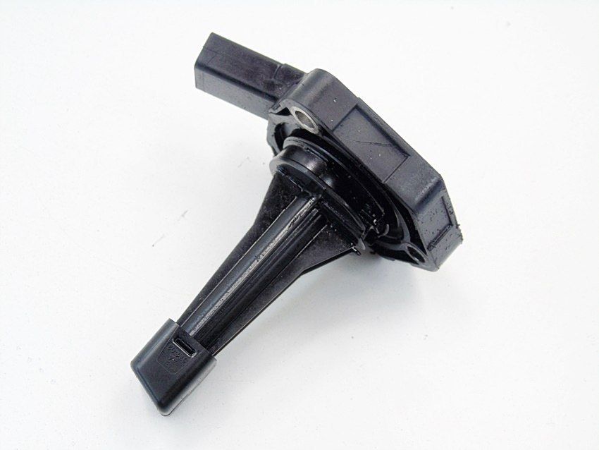 Czujnik Oleju 2.7 3.0 Tdi Audi A4 B8 A5 Q5 A6 A8