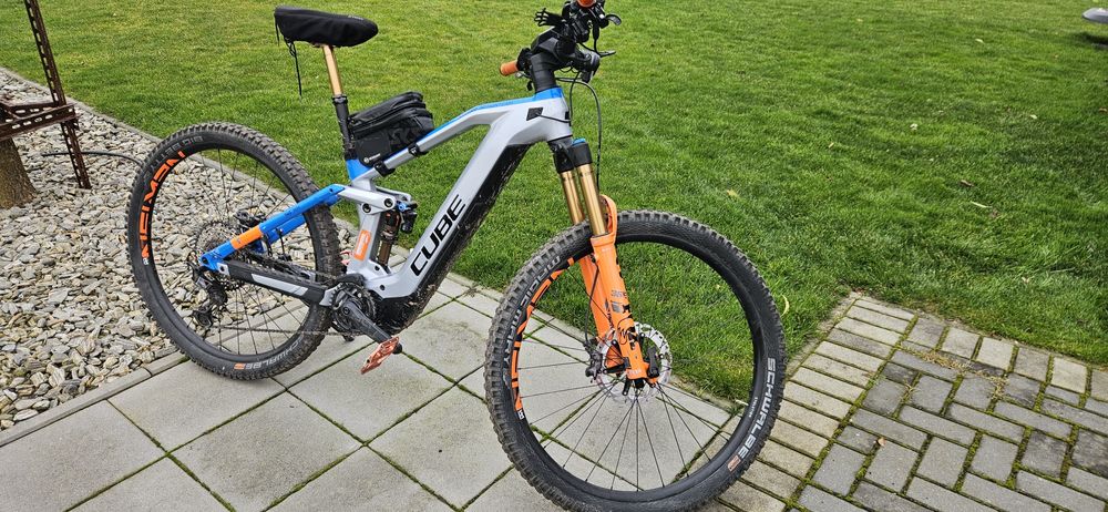 Cube stereo hybrid HPC 625 Rama M